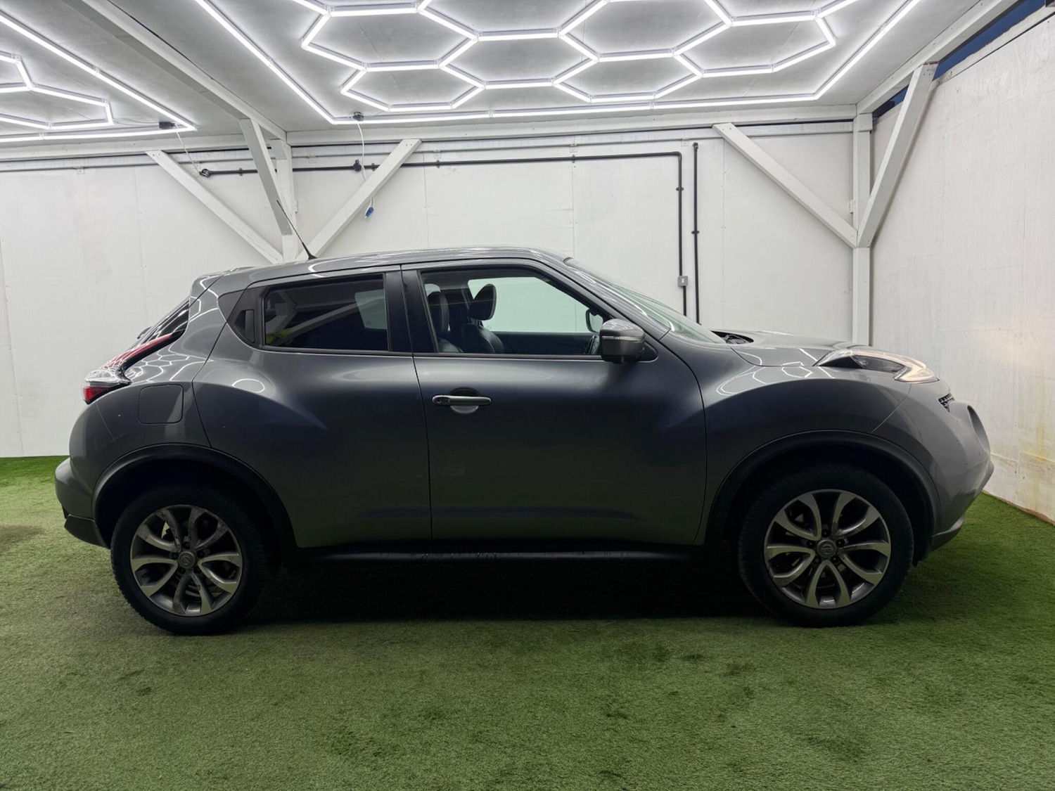 Used Nissan Juke for sale - 77882241: Photo 2