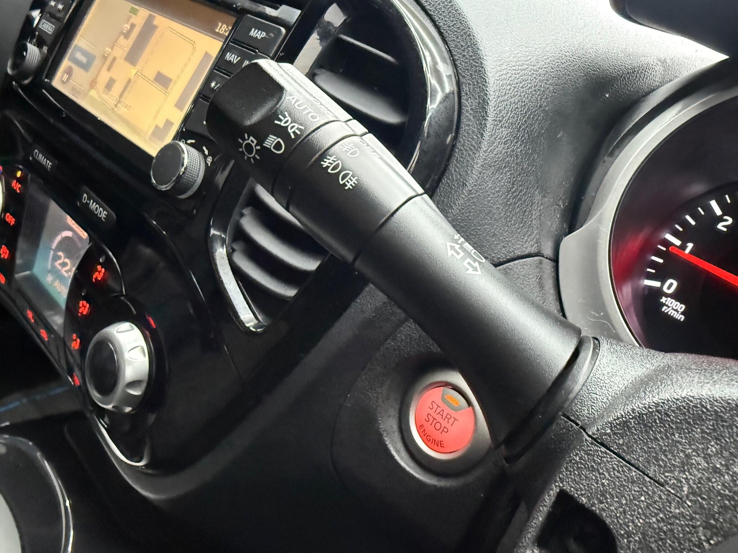 Used Nissan Juke for sale - 77882241: Photo 36