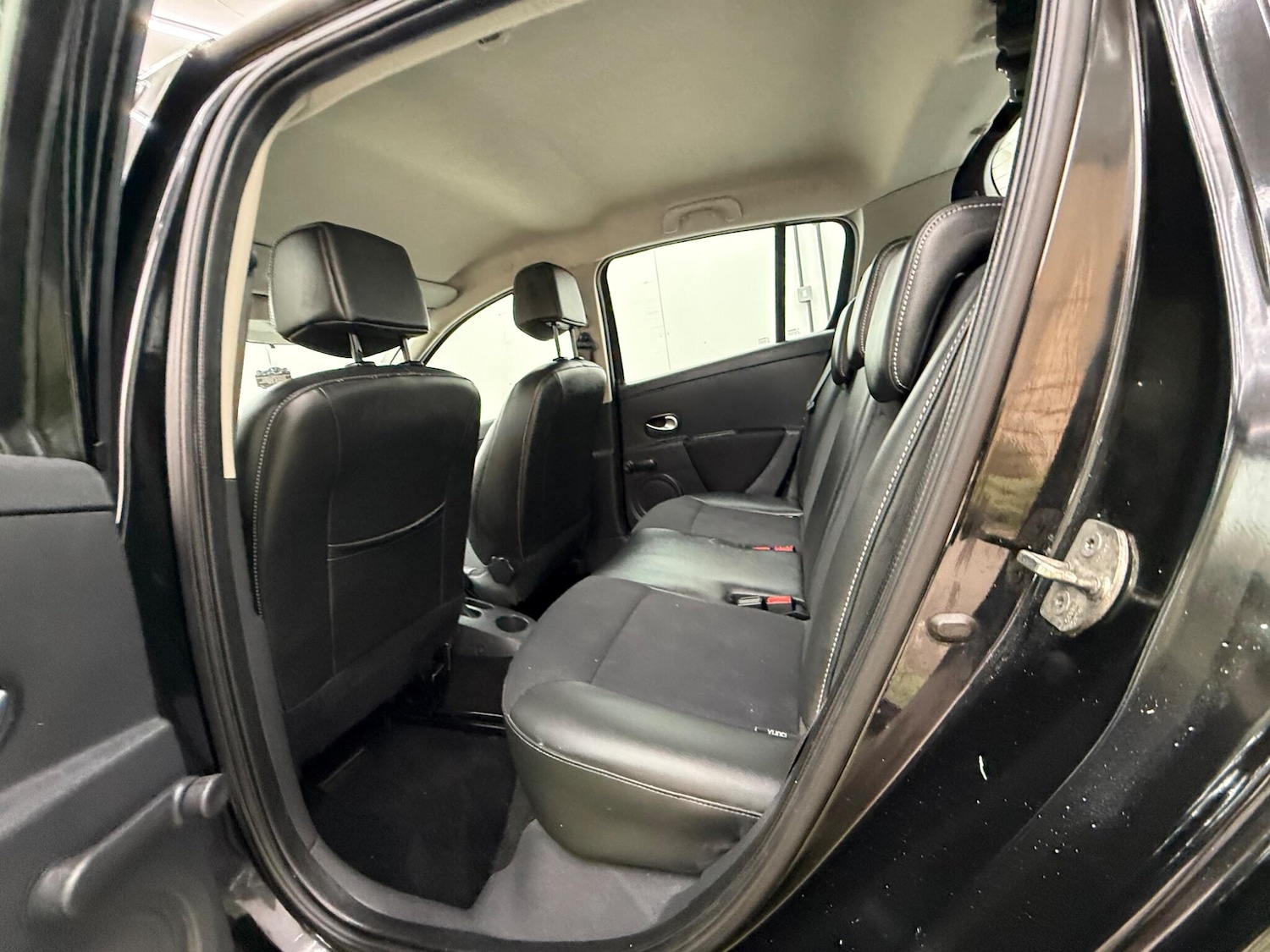 Used Renault Clio 2012 for sale - 78007606: Photo 23