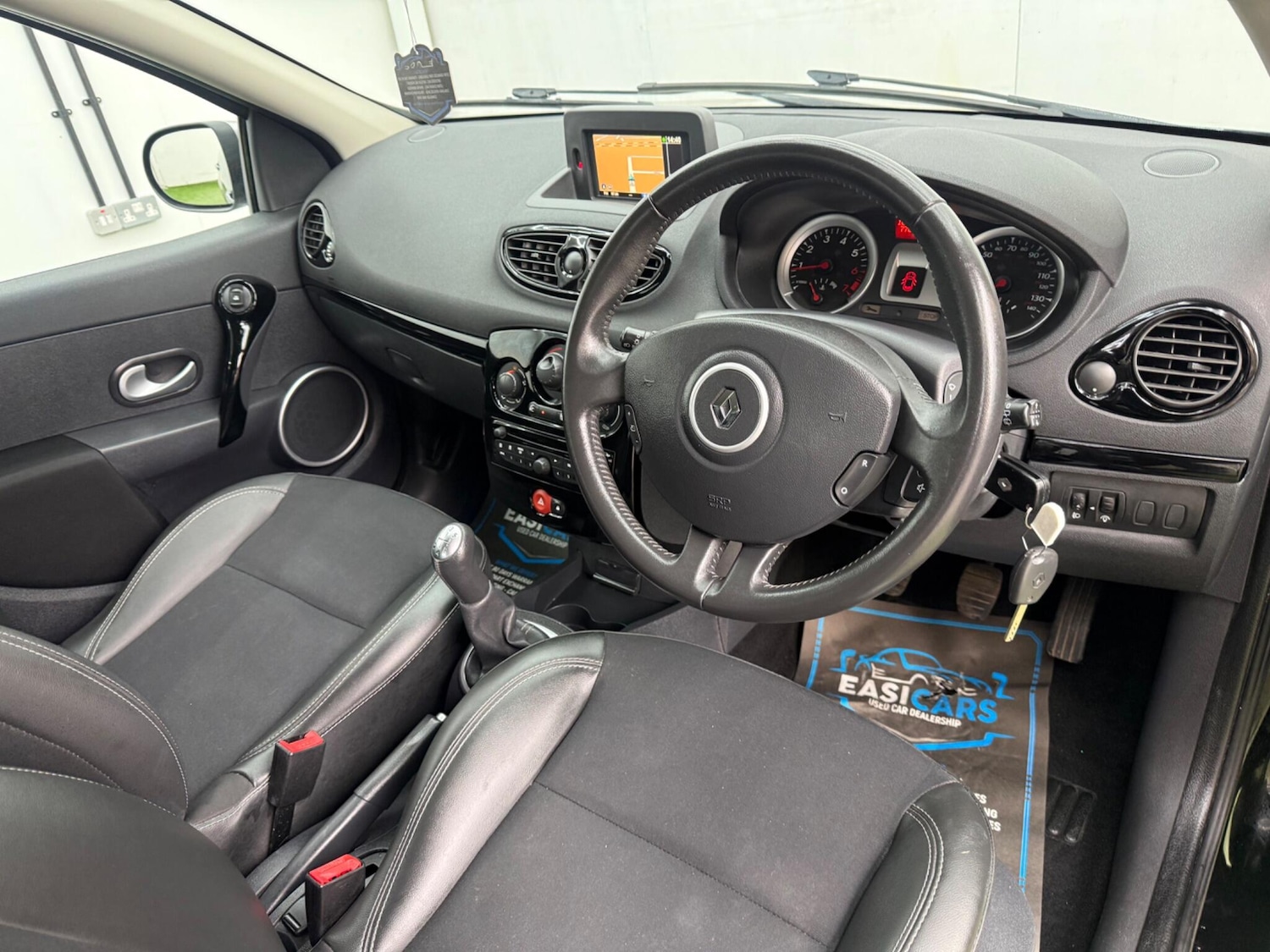 Used Renault Clio 2012 for sale - 78007606: Photo 3