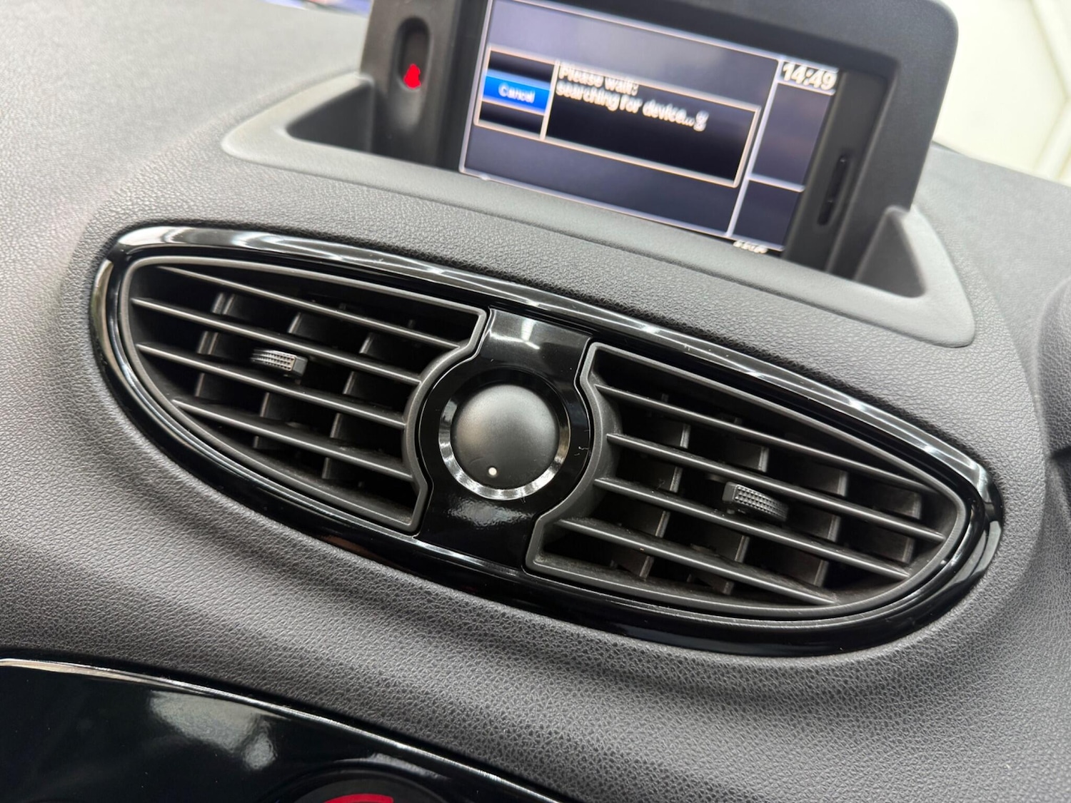 Used Renault Clio 2012 for sale - 78007606: Photo 48