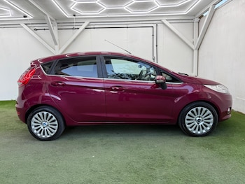 Used Ford Fiesta 2010 for sale - 78384426: Photo