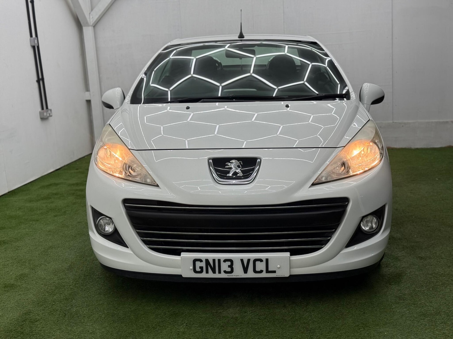 Used Peugeot 207 2013 for sale - 77345240: Photo 12