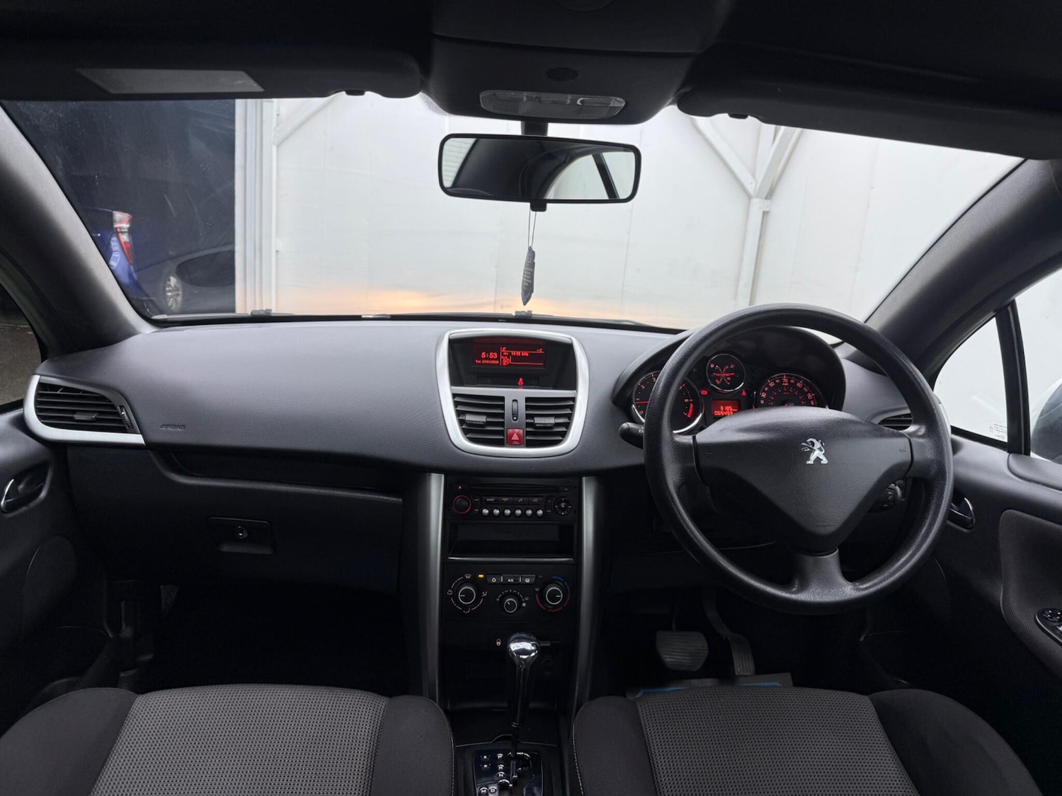 Used Peugeot 207 2013 for sale - 77345240: Photo 29