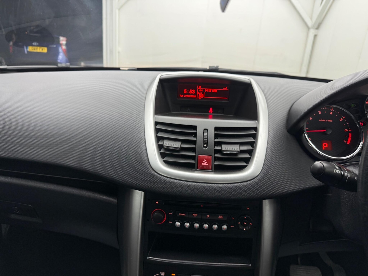 Used Peugeot 207 2013 for sale - 77345240: Photo 30