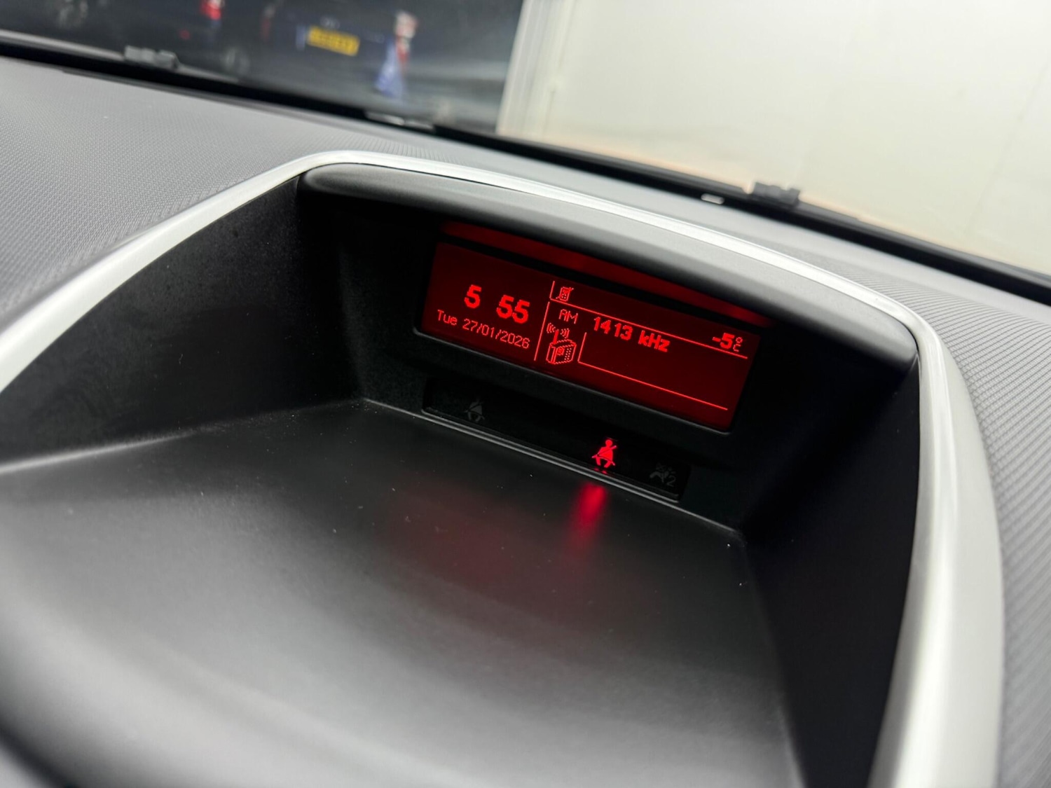 Used Peugeot 207 2013 for sale - 77345240: Photo 41