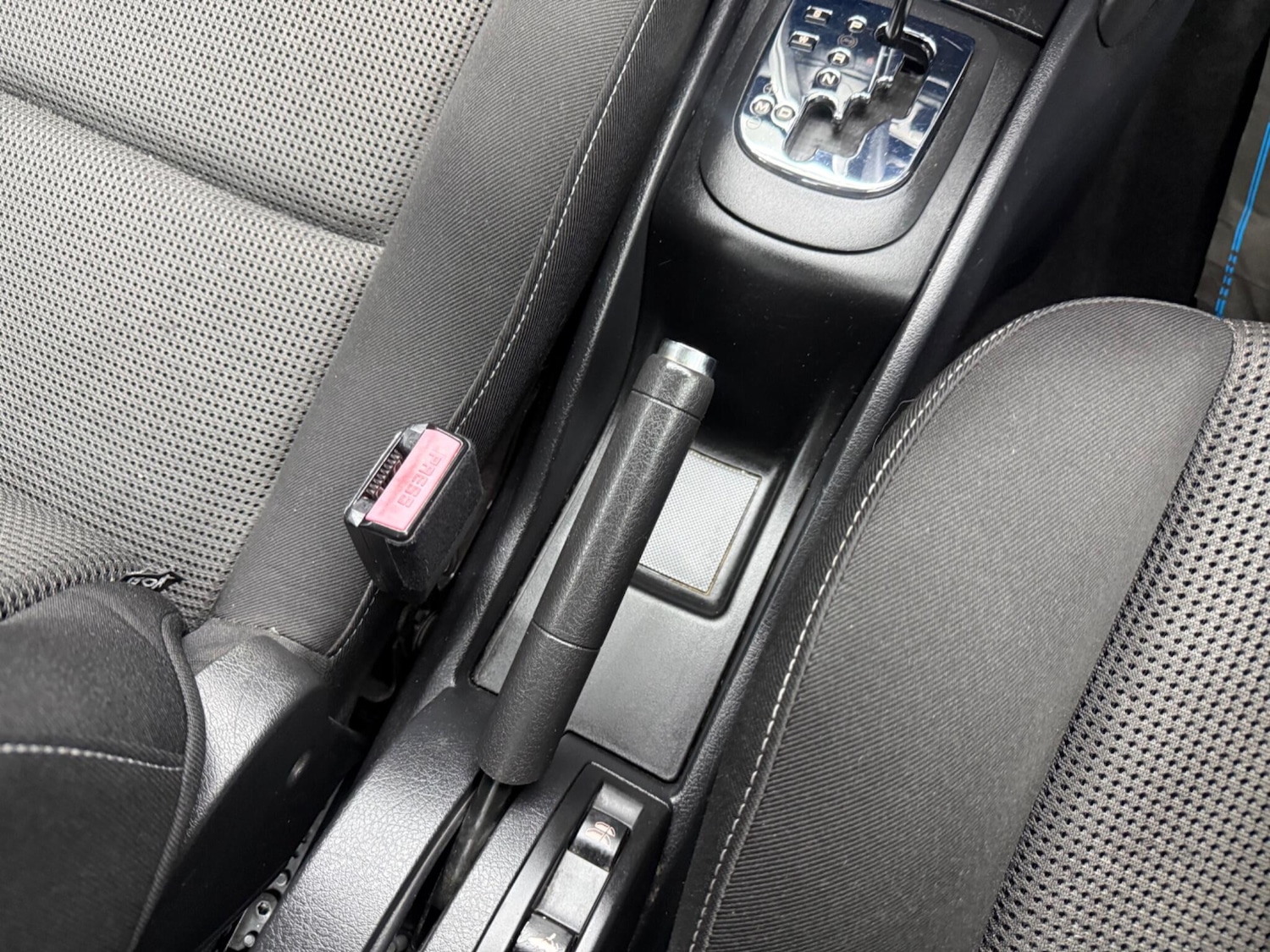 Used Peugeot 207 2013 for sale - 77345240: Photo 48