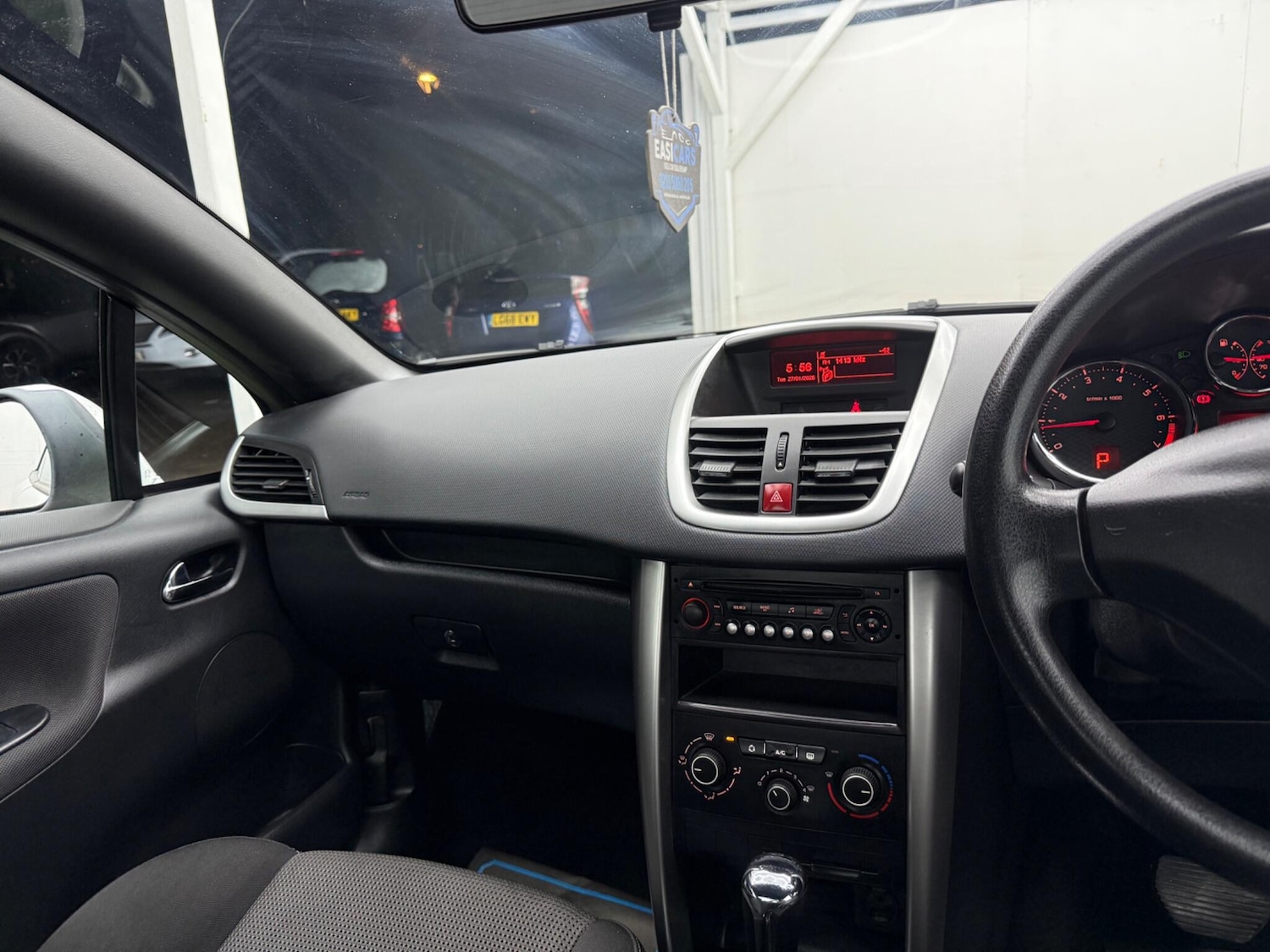 Used Peugeot 207 2013 for sale - 77345240: Photo 49