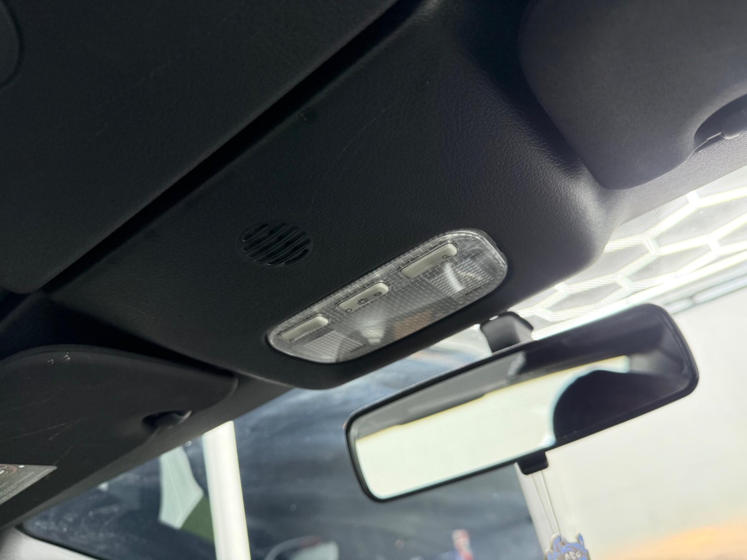 Used Peugeot 207 2013 for sale - 77345240: Photo 50