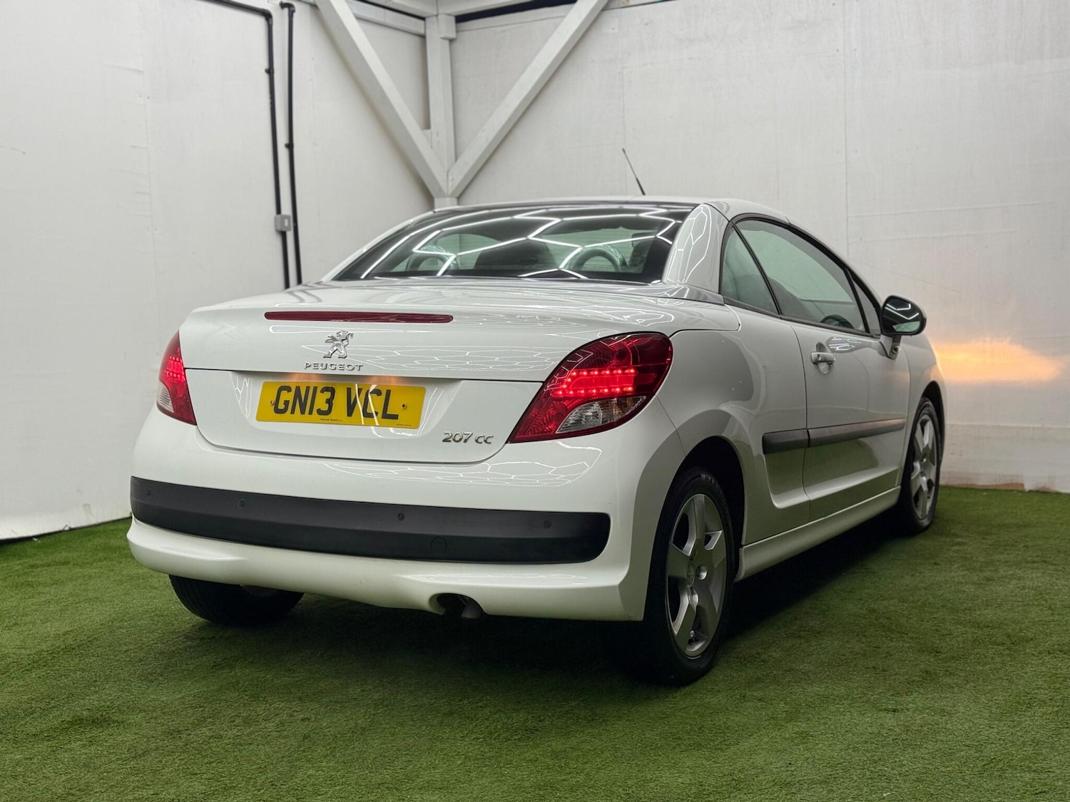 Used Peugeot 207 2013 for sale - 77345240: Photo 6