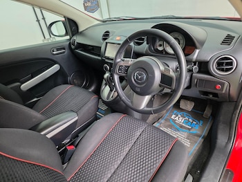Used Mazda Mazda2 2012 for sale - 78752649: Photo