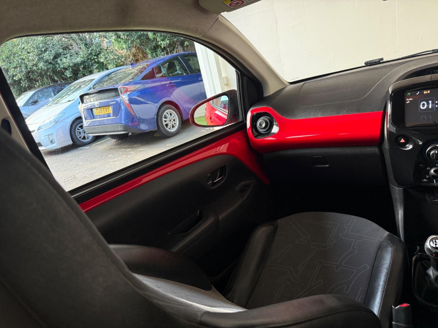 Used Toyota AYGO 2016 for sale - 76801586: Photo 37