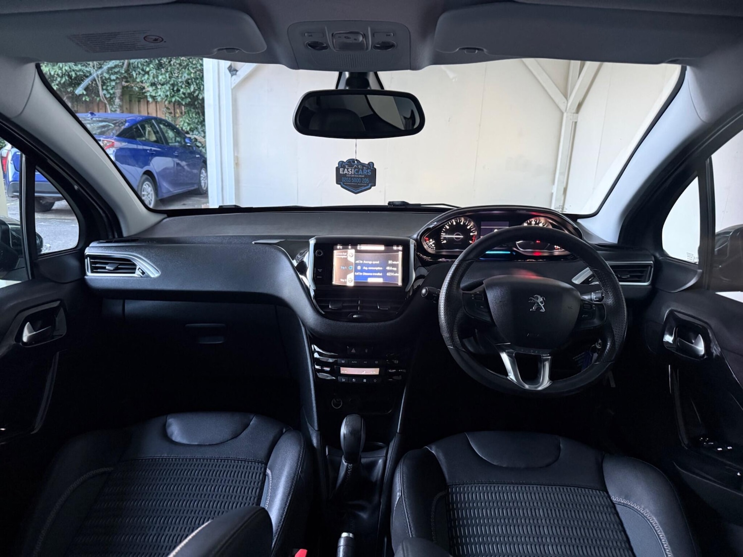 Used Peugeot 208 2013 for sale - 77020923: Photo 24