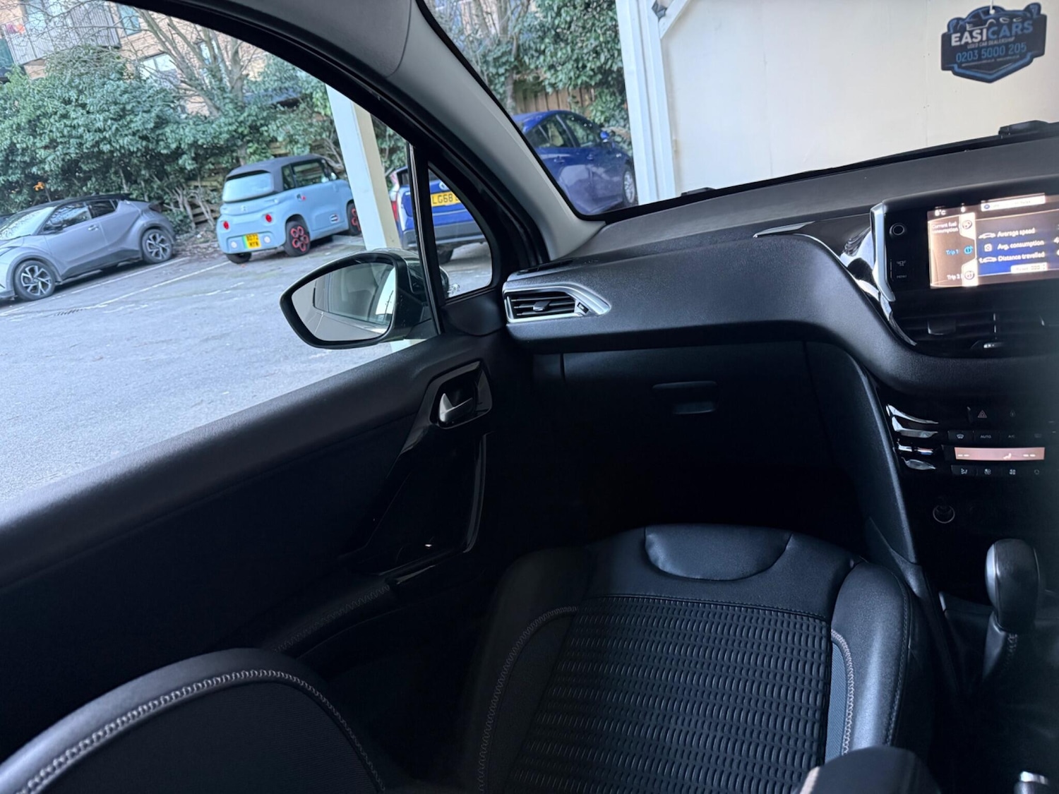 Used Peugeot 208 2013 for sale - 77020923: Photo 34