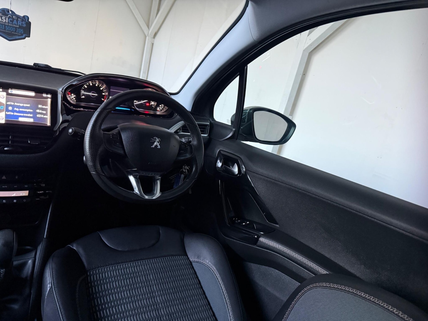 Used Peugeot 208 2013 for sale - 77020923: Photo 35