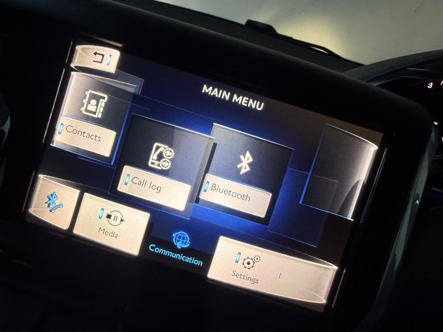 Used Peugeot 208 2013 for sale - 77020923: Photo 42