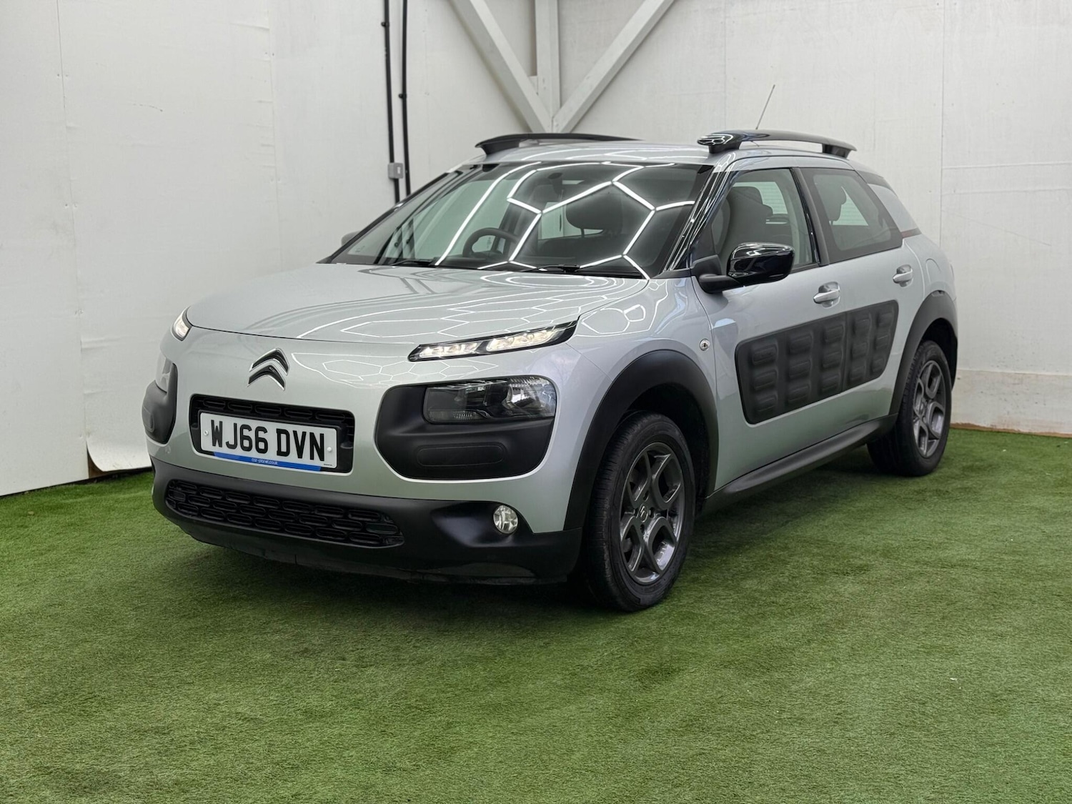 Used Citroen C4 Cactus 2016 for sale - 77315407: Photo 11