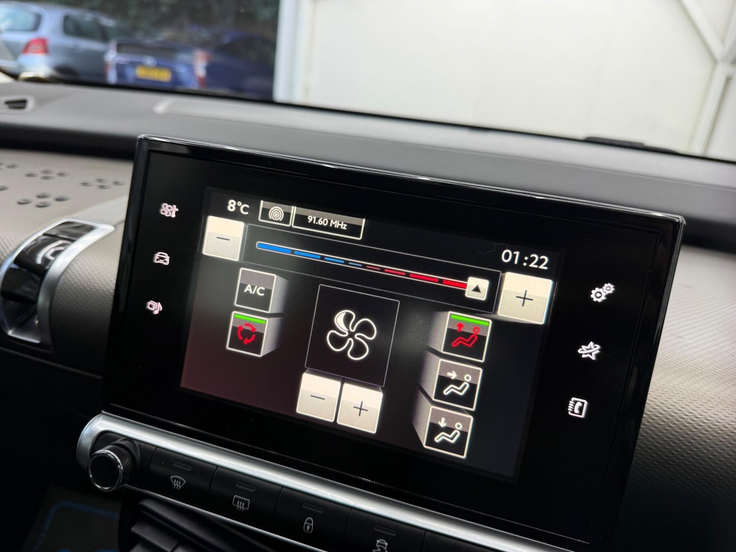 Used Citroen C4 Cactus 2016 for sale - 77315407: Photo 43