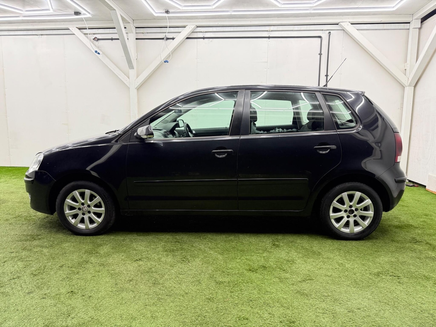 Used Volkswagen Polo 2005 for sale - 77633707: Photo 10