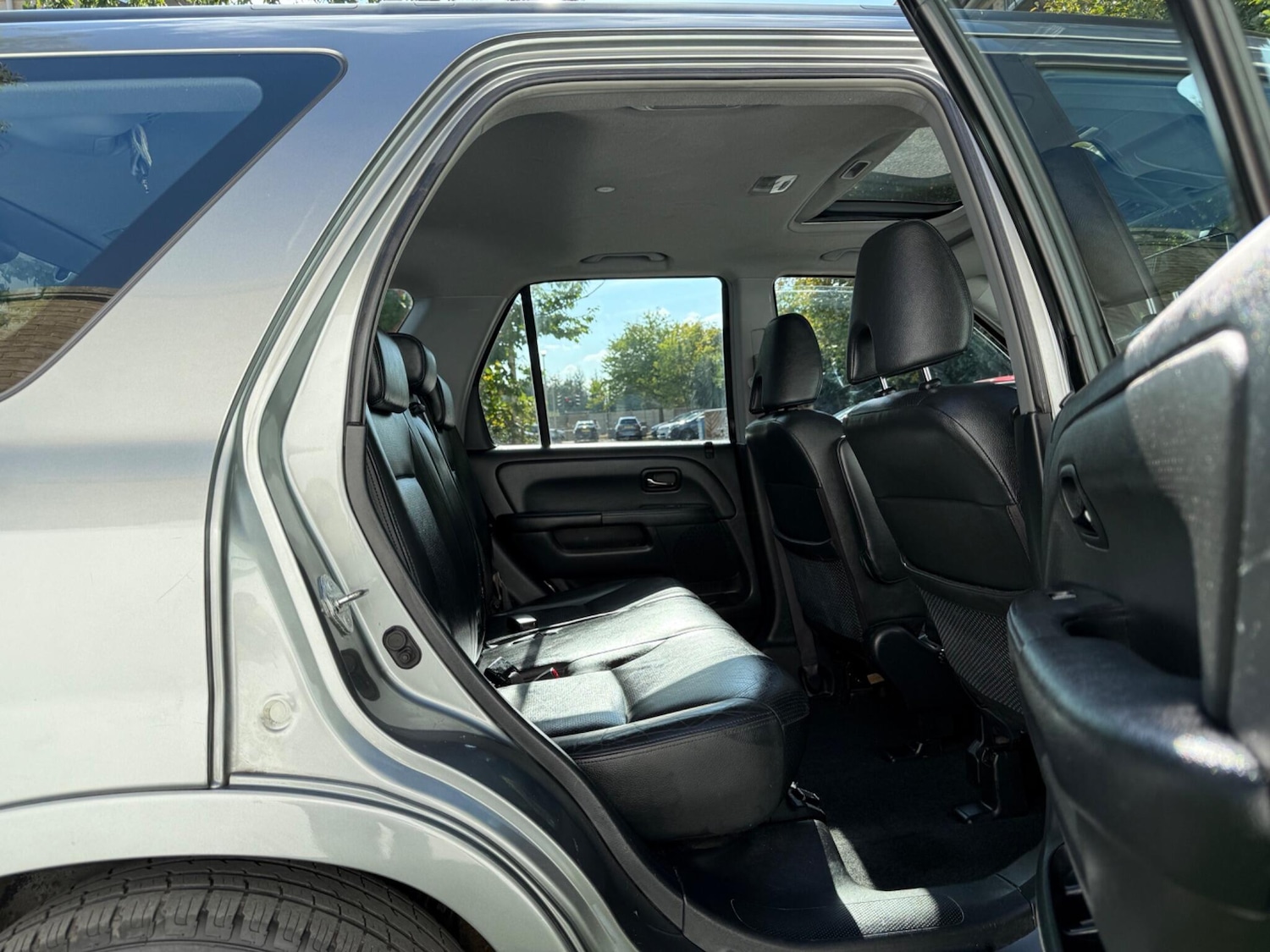 Used Honda CR-V 2005 for sale - 76432383: Photo 19