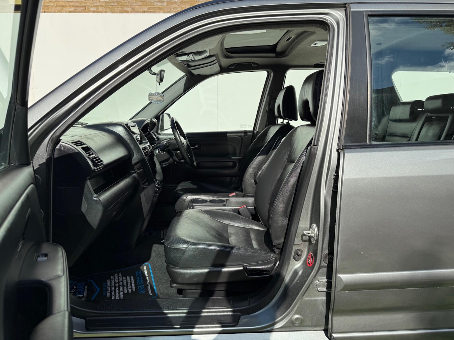 Used Honda CR-V 2005 for sale - 76432383: Photo 26