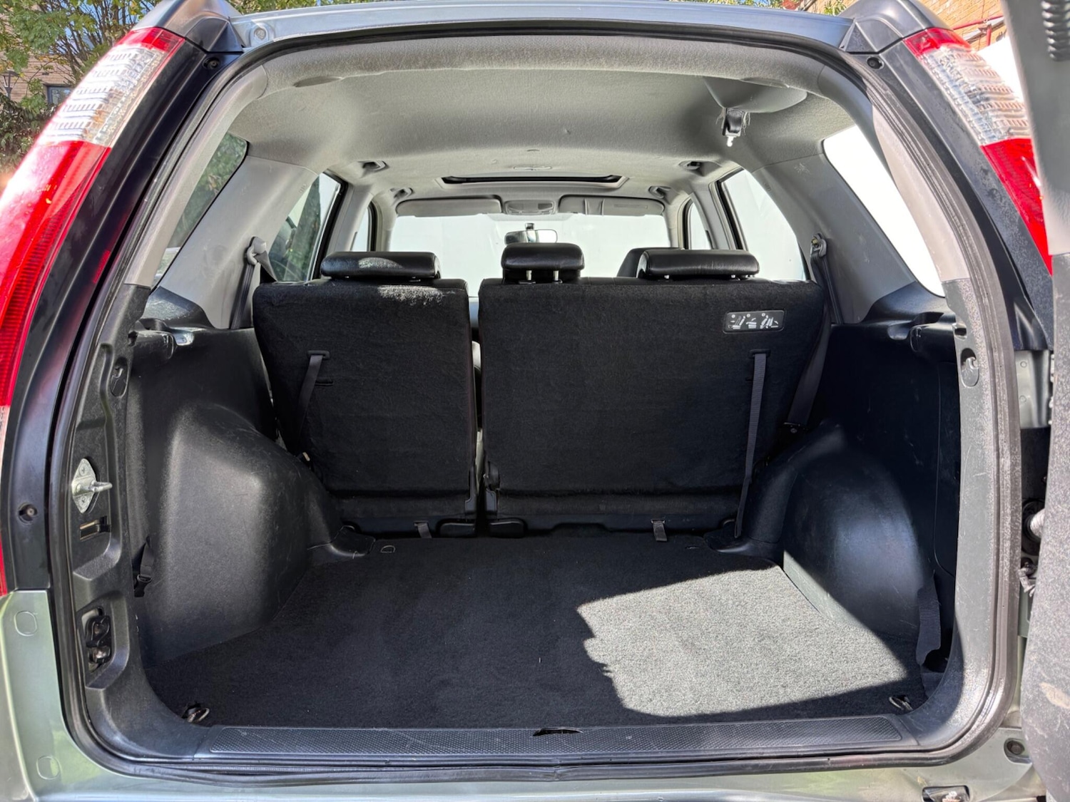 Used Honda CR-V 2005 for sale - 76432383: Photo 8