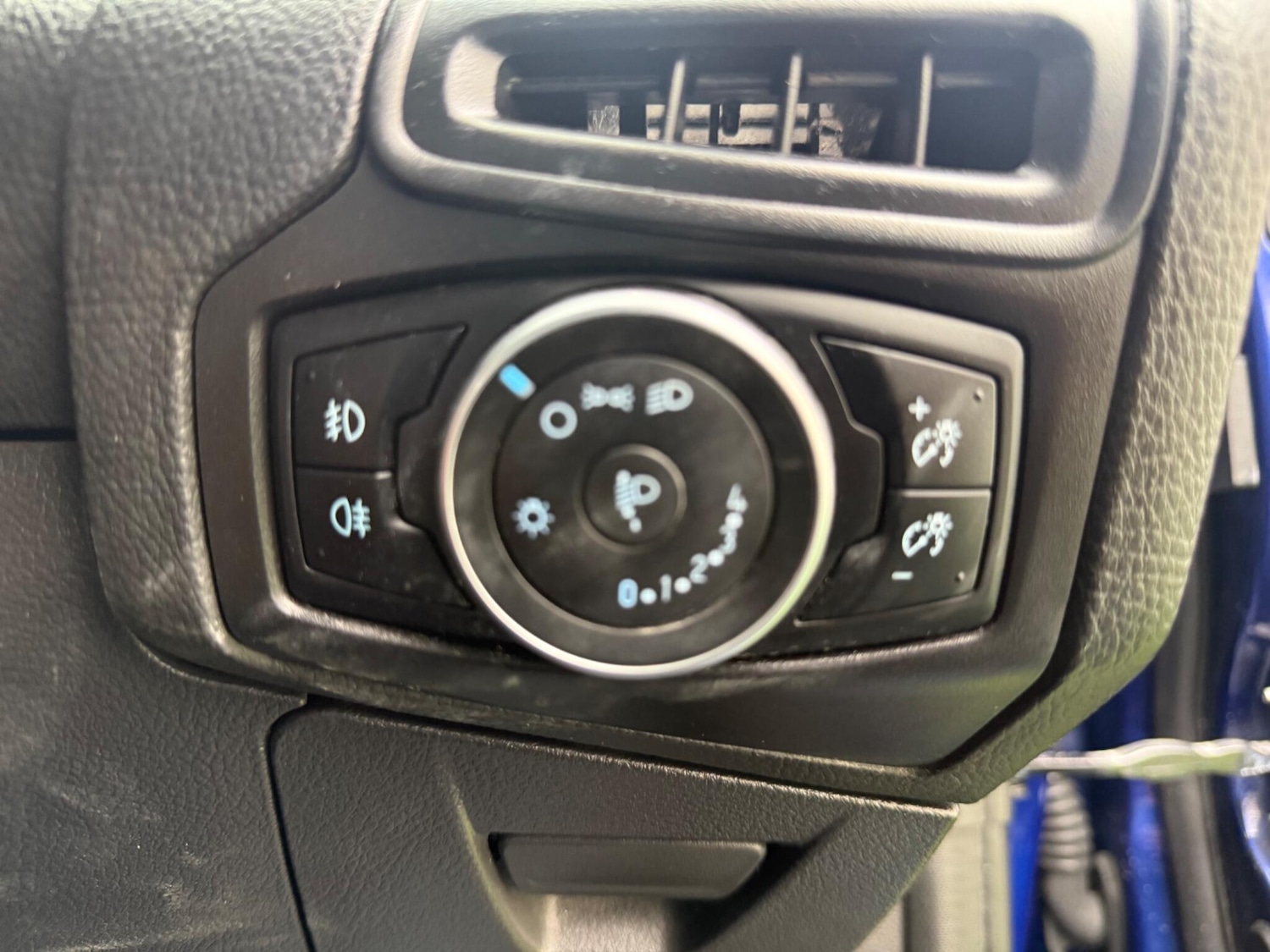 Used Ford Focus 2016 for sale - 76399213: Photo 42