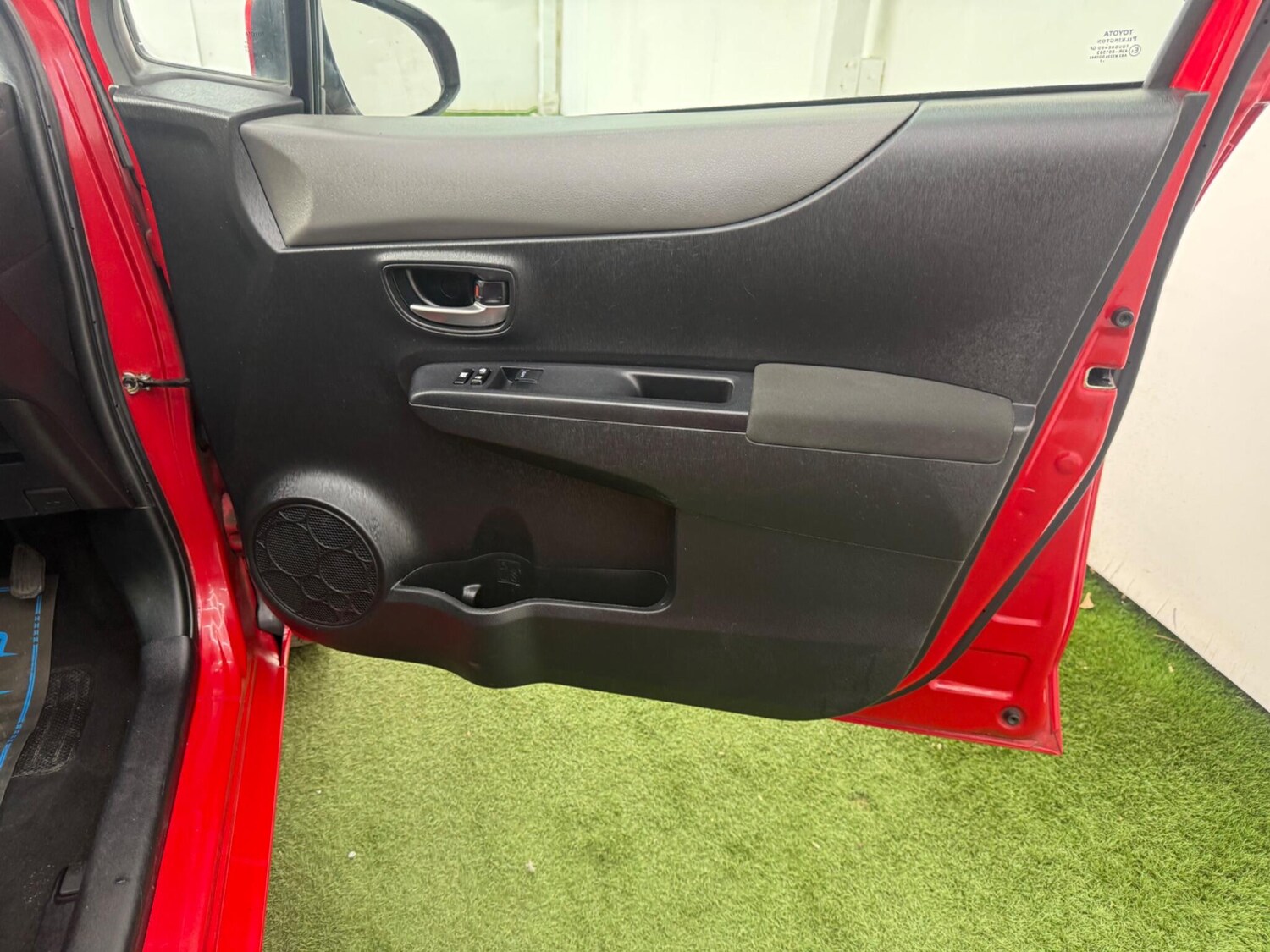 Used Toyota Yaris for sale - 78214857: Photo 18