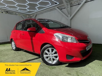 Used Toyota Yaris 2013 for sale - 78214857: Photo