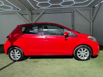 Used Toyota Yaris 2013 for sale - 78214857: Photo