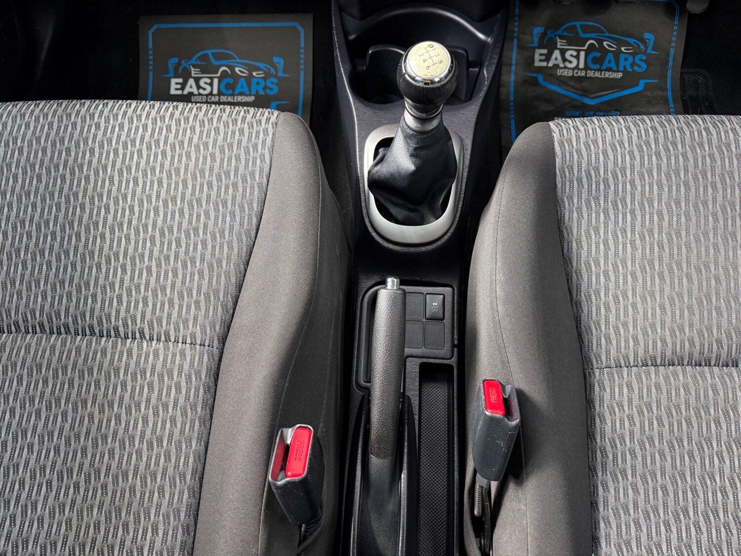 Used Toyota Yaris for sale - 78214857: Photo 32