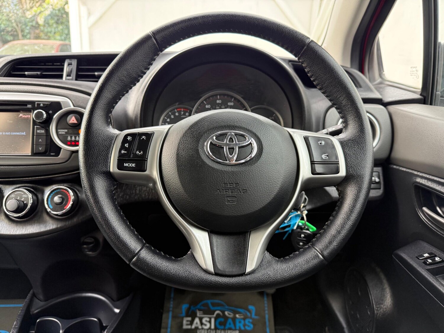 Used Toyota Yaris for sale - 78214857: Photo 33