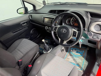 Used Toyota Yaris 2013 for sale - 78214857: Photo