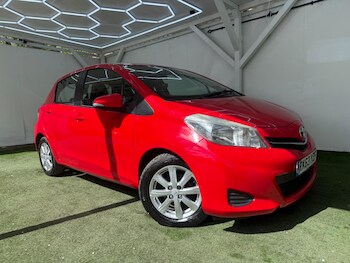 Used Toyota Yaris 2013 for sale - 78214857: Photo