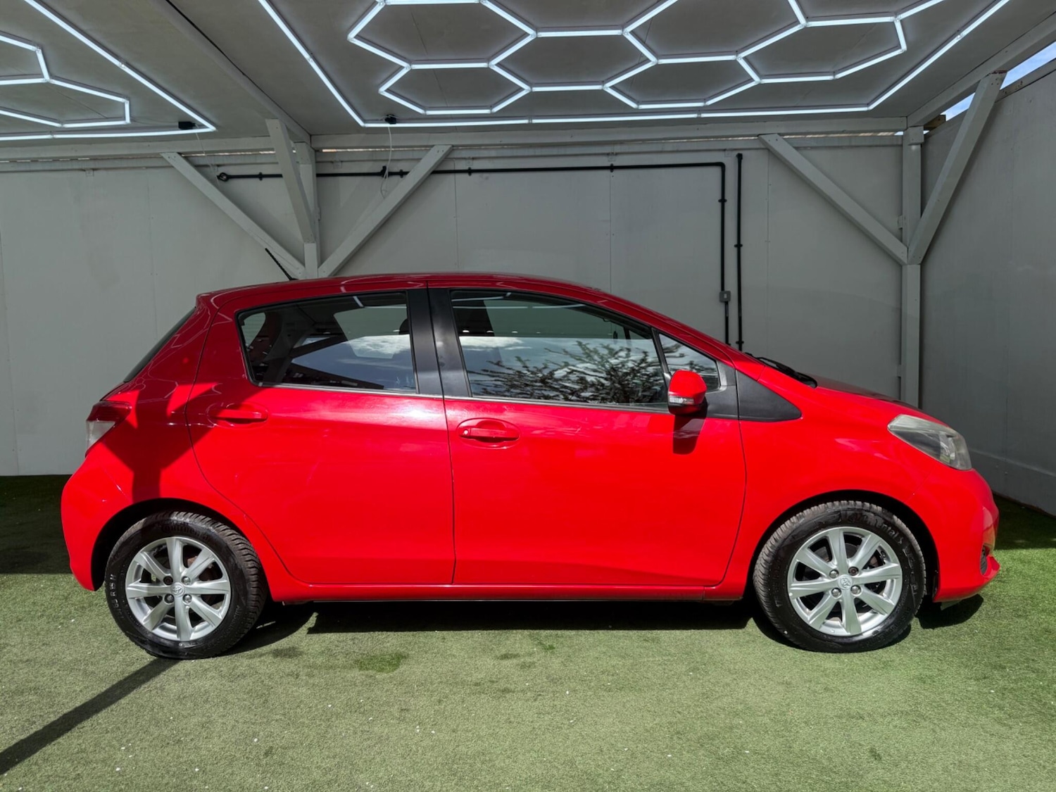 Used Toyota Yaris for sale - 78214857: Photo 5