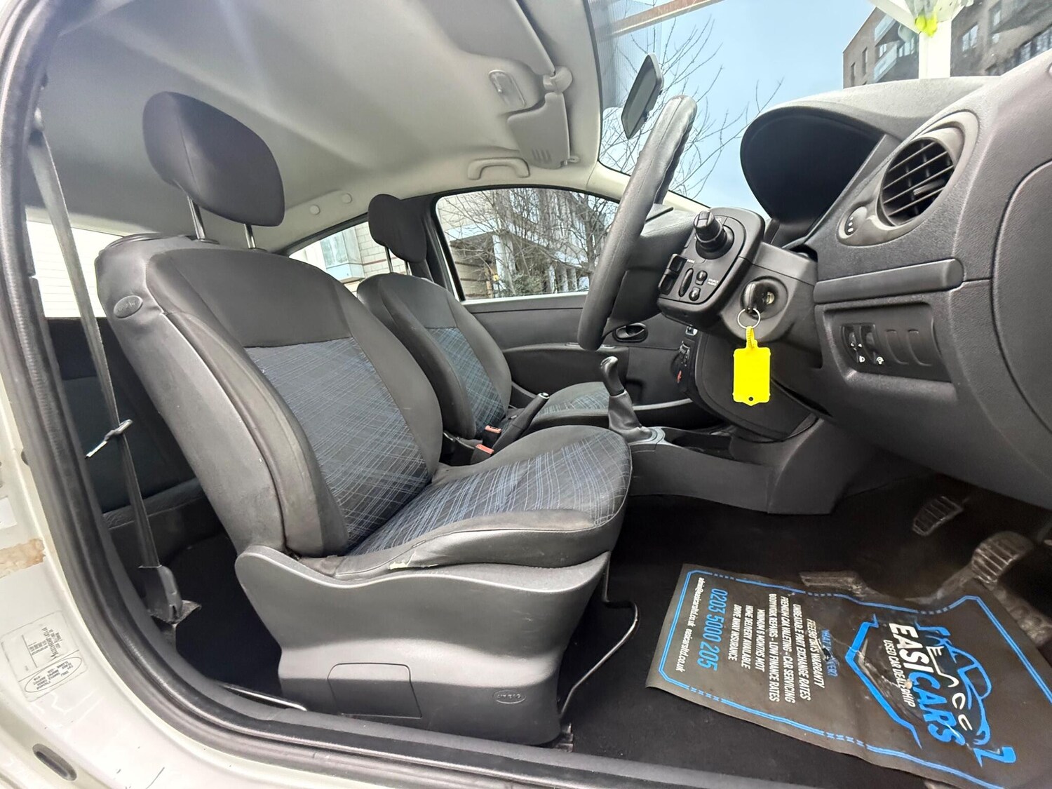 Used Renault Clio for sale - 77537363: Photo 16