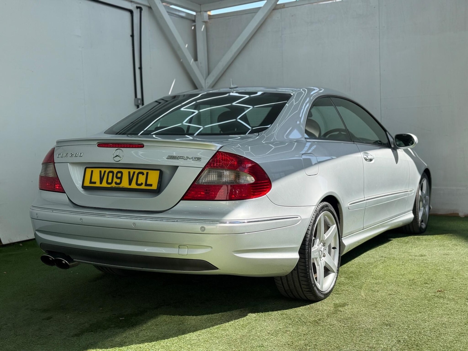 Used Mercedes-Benz CLK 2009 for sale - 78185087: Photo 6