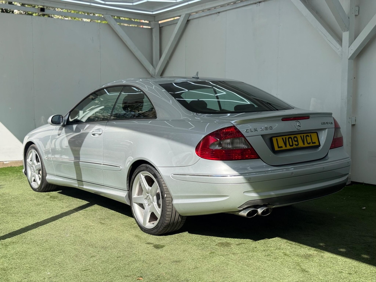 Used Mercedes-Benz CLK 2009 for sale - 78185087: Photo 9