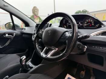 Used Peugeot 208 2019 for sale - 74874897: Photo