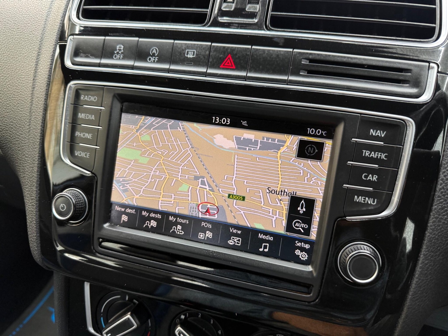 Used Volkswagen Polo 2014 for sale - 77783452: Photo 44