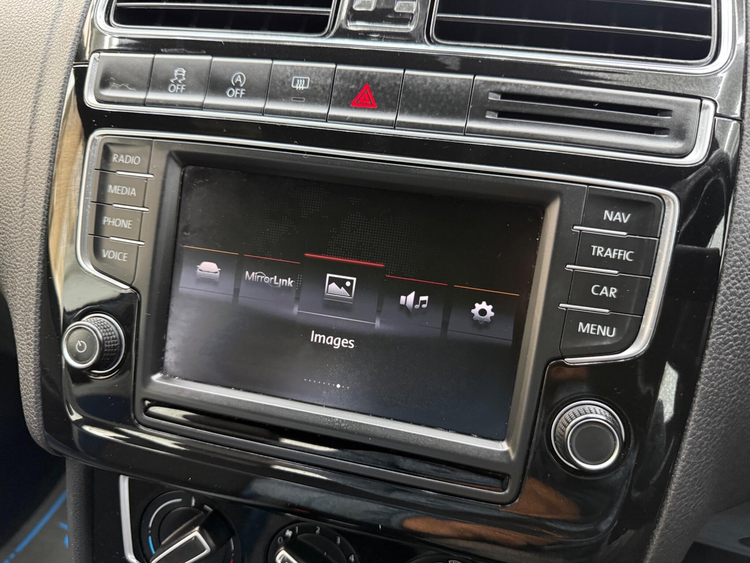 Used Volkswagen Polo 2014 for sale - 77783452: Photo 48