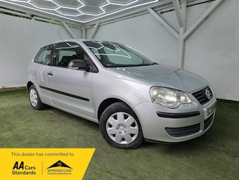 Used Volkswagen Polo 2008 for sale - 78947459: Photo