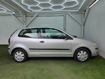 Used Volkswagen Polo 2008 for sale - 78947459: Photo