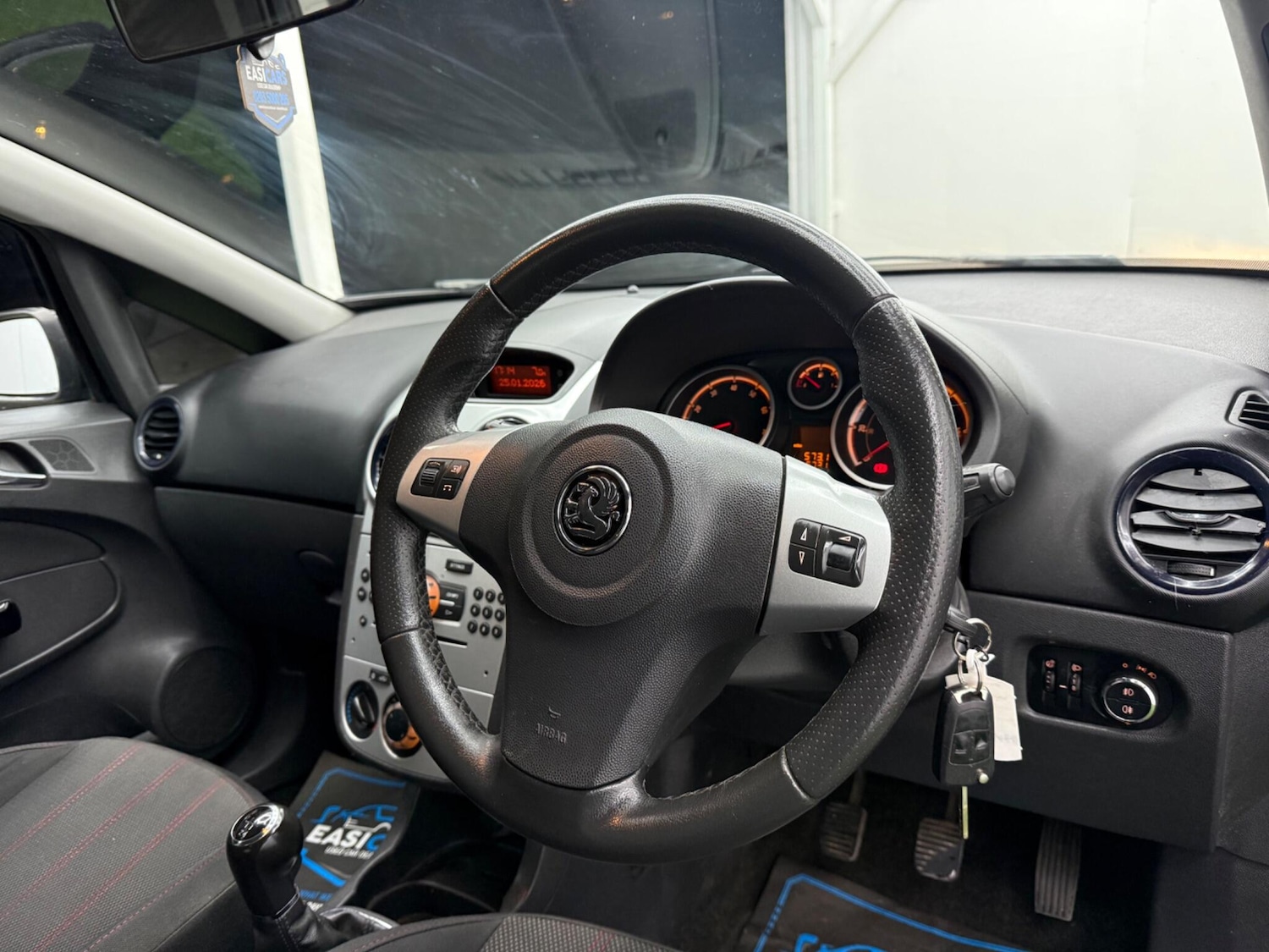 Used Vauxhall Corsa 2010 for sale - 77330671: Photo 15