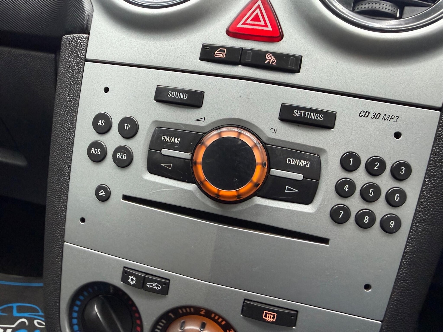 Used Vauxhall Corsa 2010 for sale - 77330671: Photo 45