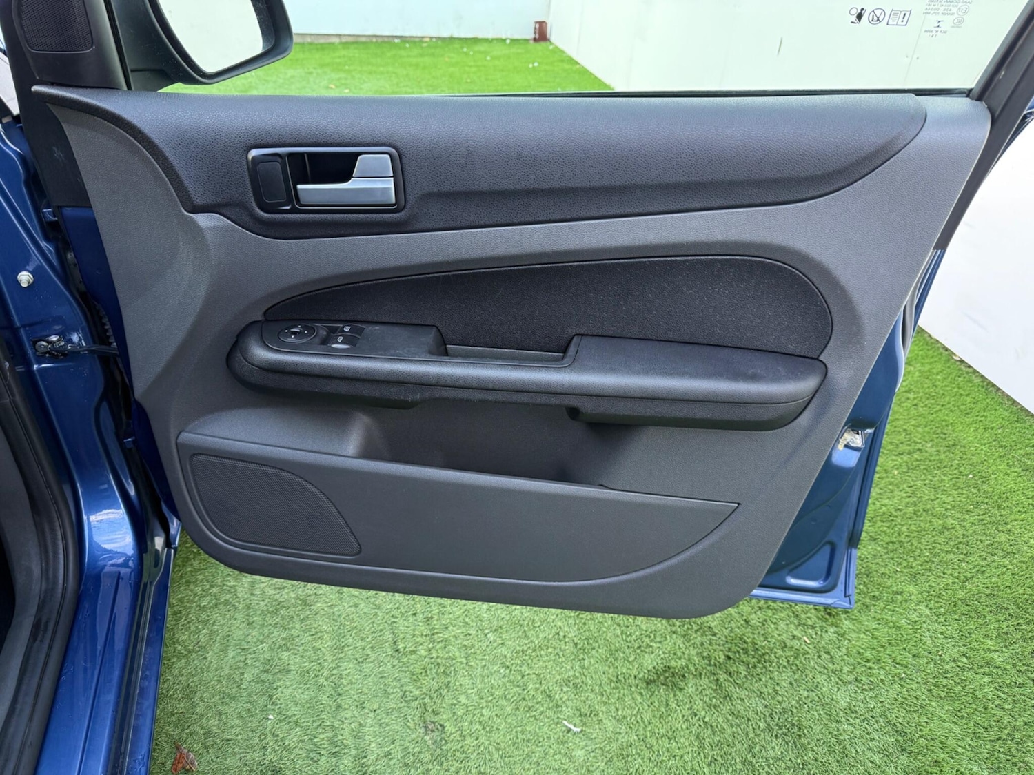 Used Ford Focus 2008 for sale - 76441064: Photo 16