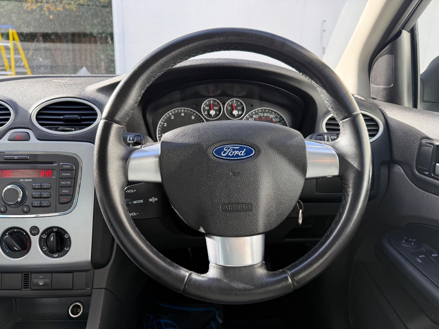 Used Ford Focus 2008 for sale - 76441064: Photo 32
