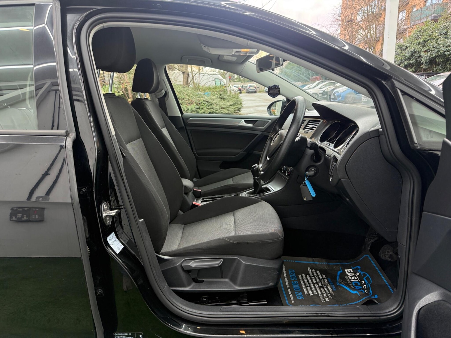 Used Volkswagen Golf 2014 for sale - 77305355: Photo 14