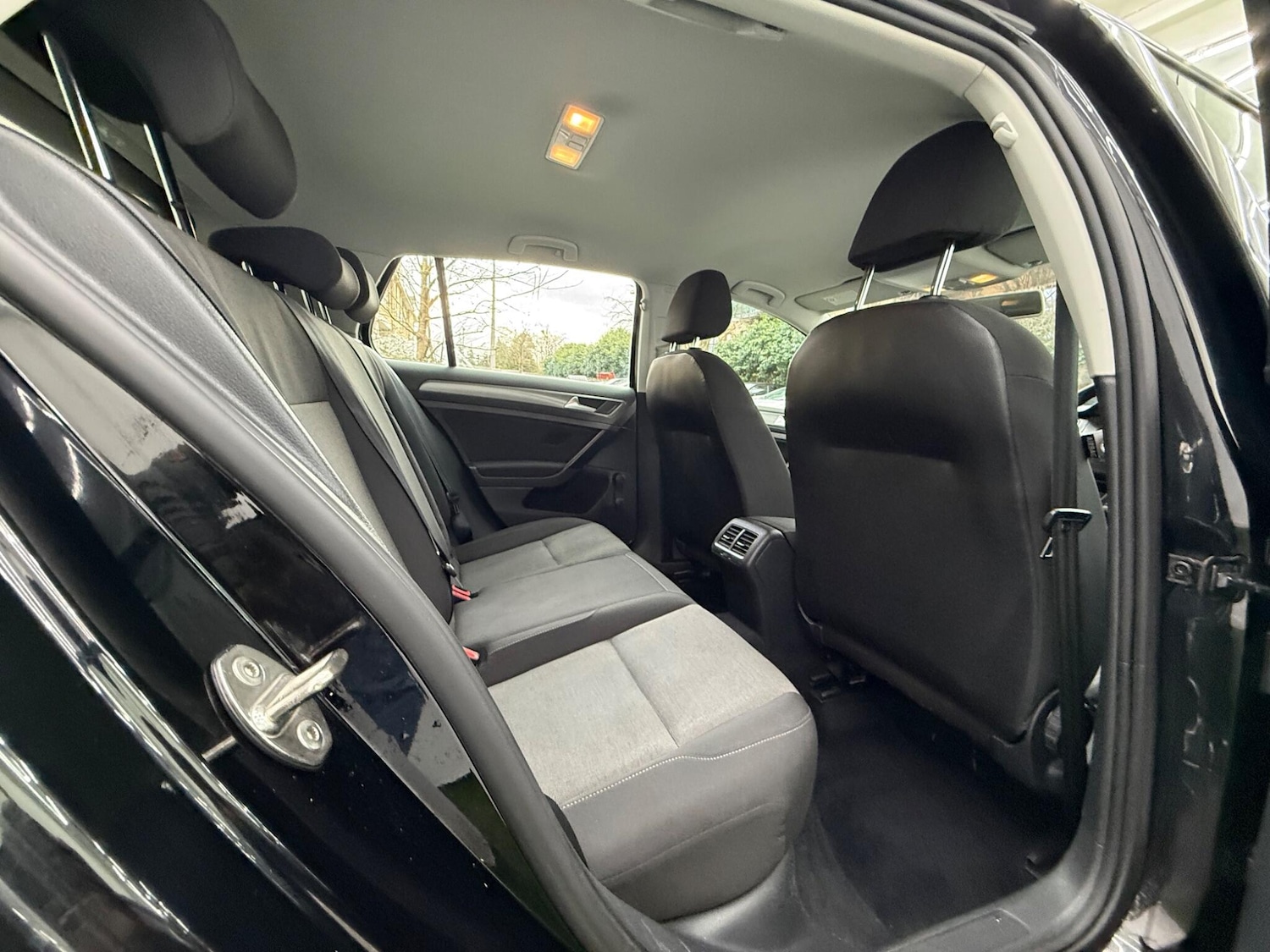 Used Volkswagen Golf 2014 for sale - 77305355: Photo 19