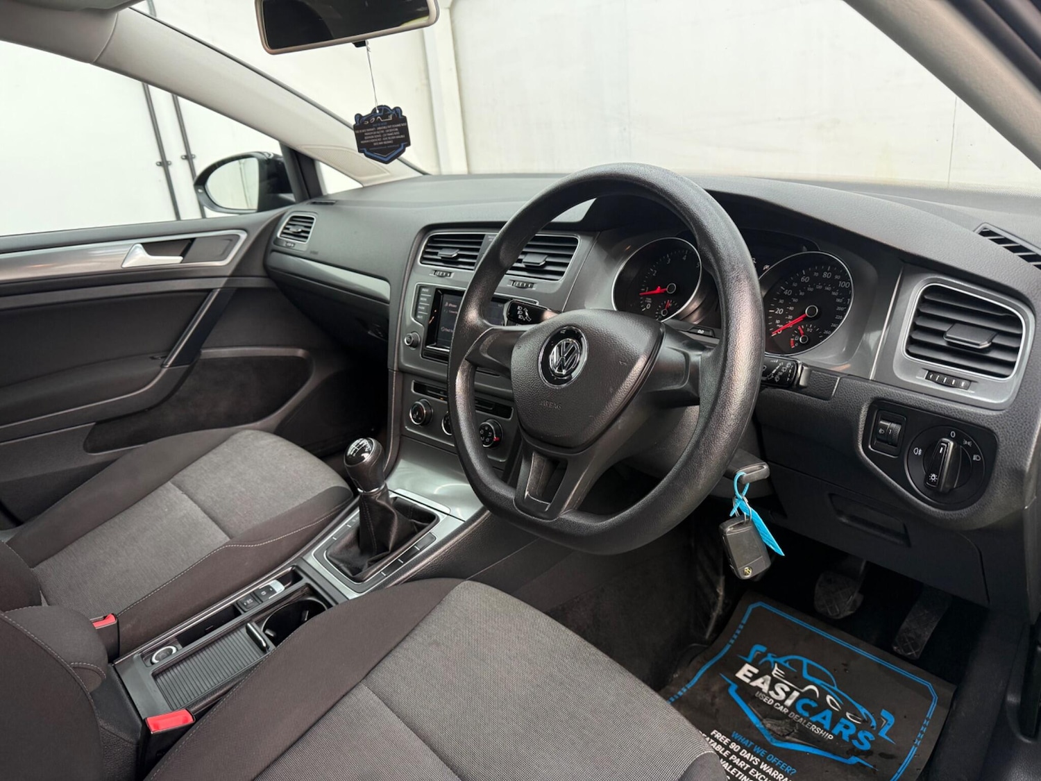 Used Volkswagen Golf 2014 for sale - 77305355: Photo 3